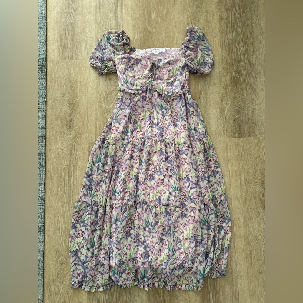 Astr Floral Puff-Sleeve Midi Dress in Pink and Lavender - Picture 2 of 5